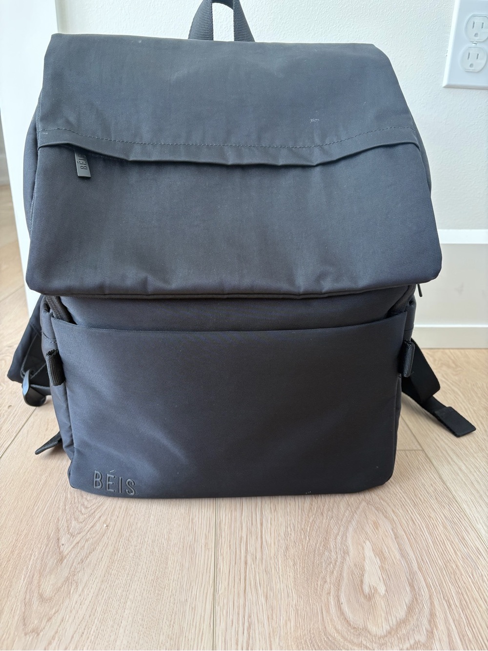 BEIS  Backpack with Front Pocket